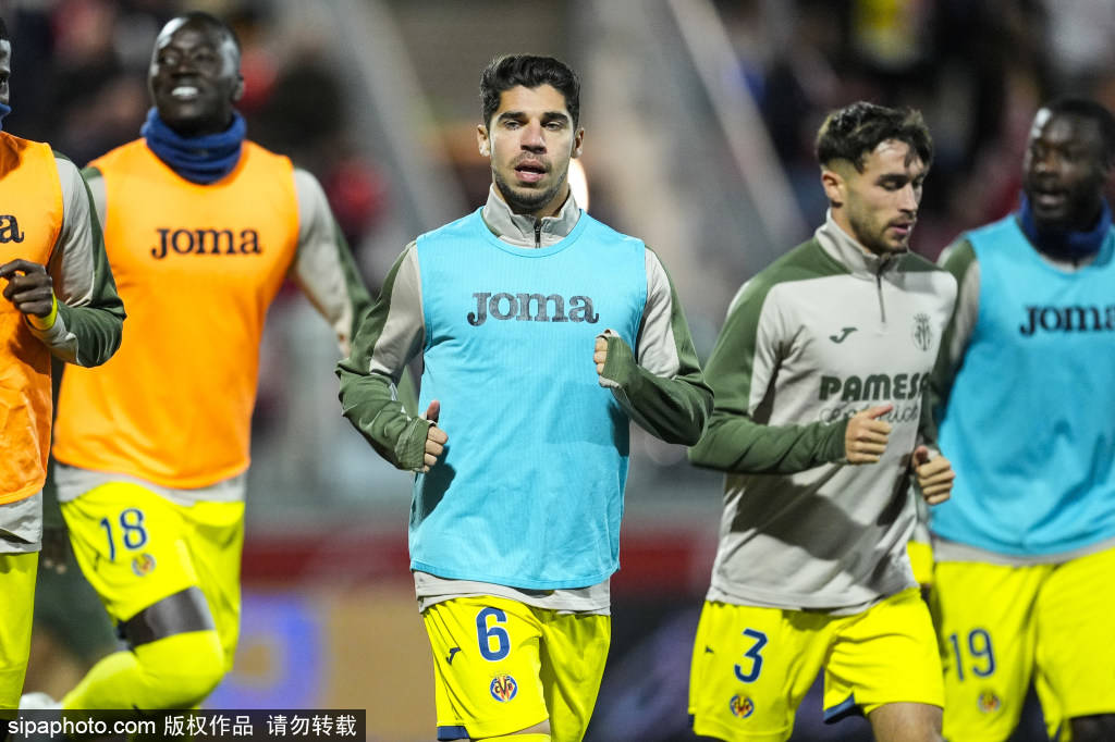 比利亚雷亚尔战术微调集结日勒沃库森调整名单以备足总杯，网友：凯恩与80激战篮网分钟(比利亚雷亚尔为什么叫黄潜)